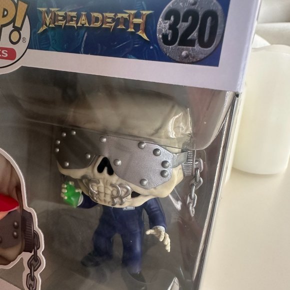 Funko Pop! Rocks: Megadeth - Vic Rattlehead Action Figure, Decor for Office Desk - Picture 13 of 13